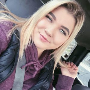 Meet your Posher, Alisha